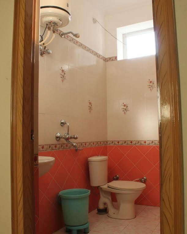 Hotel Sunshine Haridwār Екстериор снимка