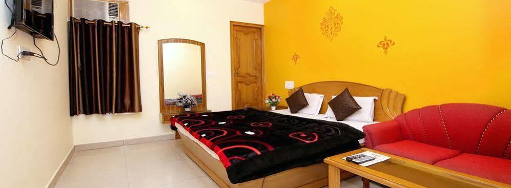 Hotel Sunshine Haridwār Екстериор снимка
